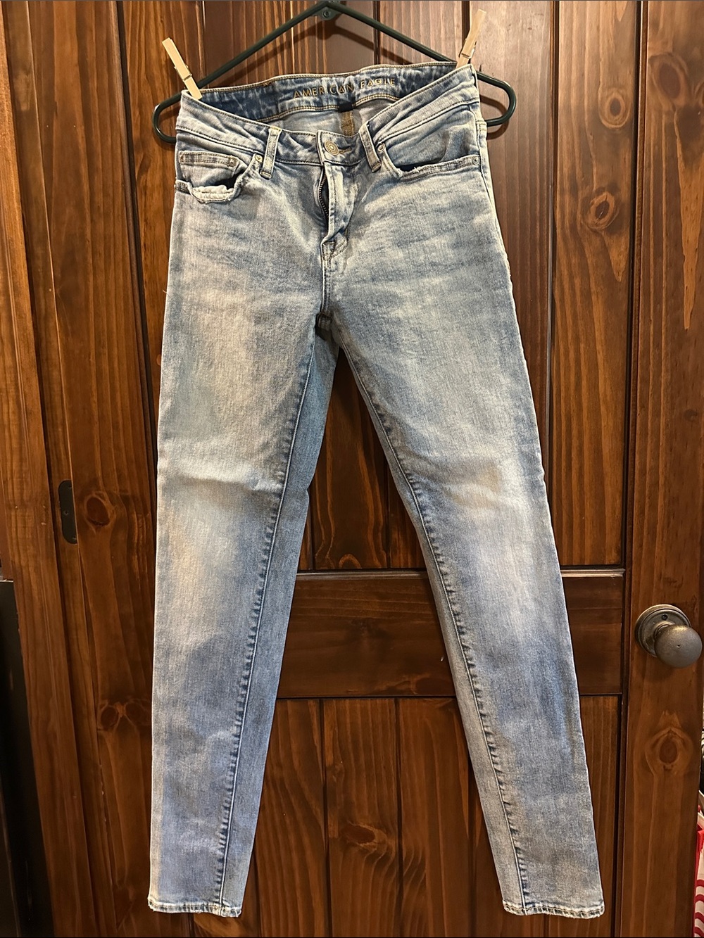 American Eagle Outfitters Light Blue Skinny Jeans size 28x34